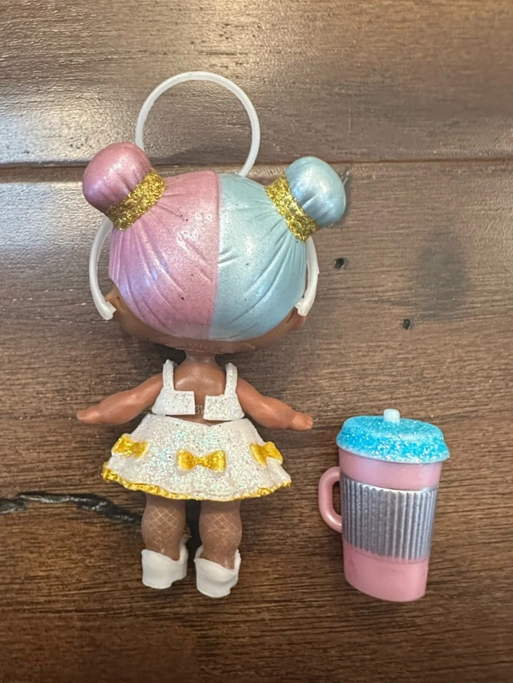EUC LOL Surprise Doll with Glitter Outfit and Pink/Blue Hair